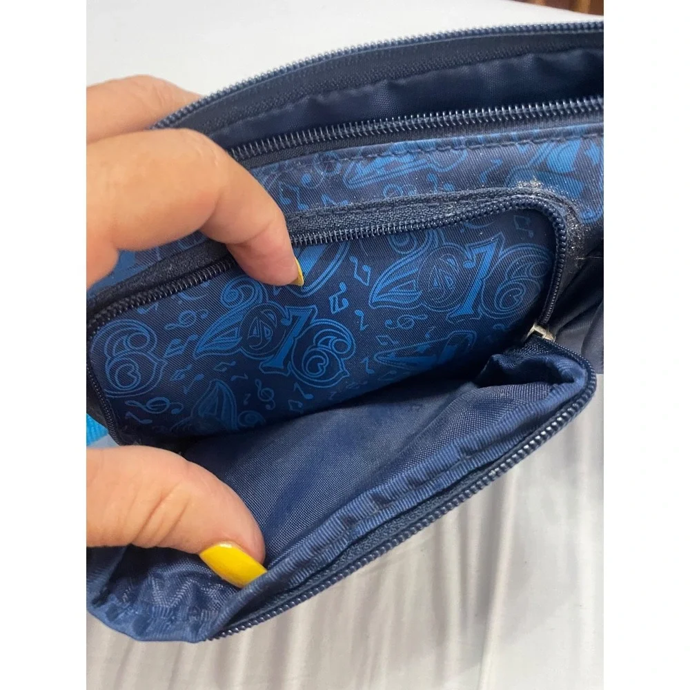 Walt Disney World Belt Bag/Fanny Pack 2016 Mickey Mouse EUC
